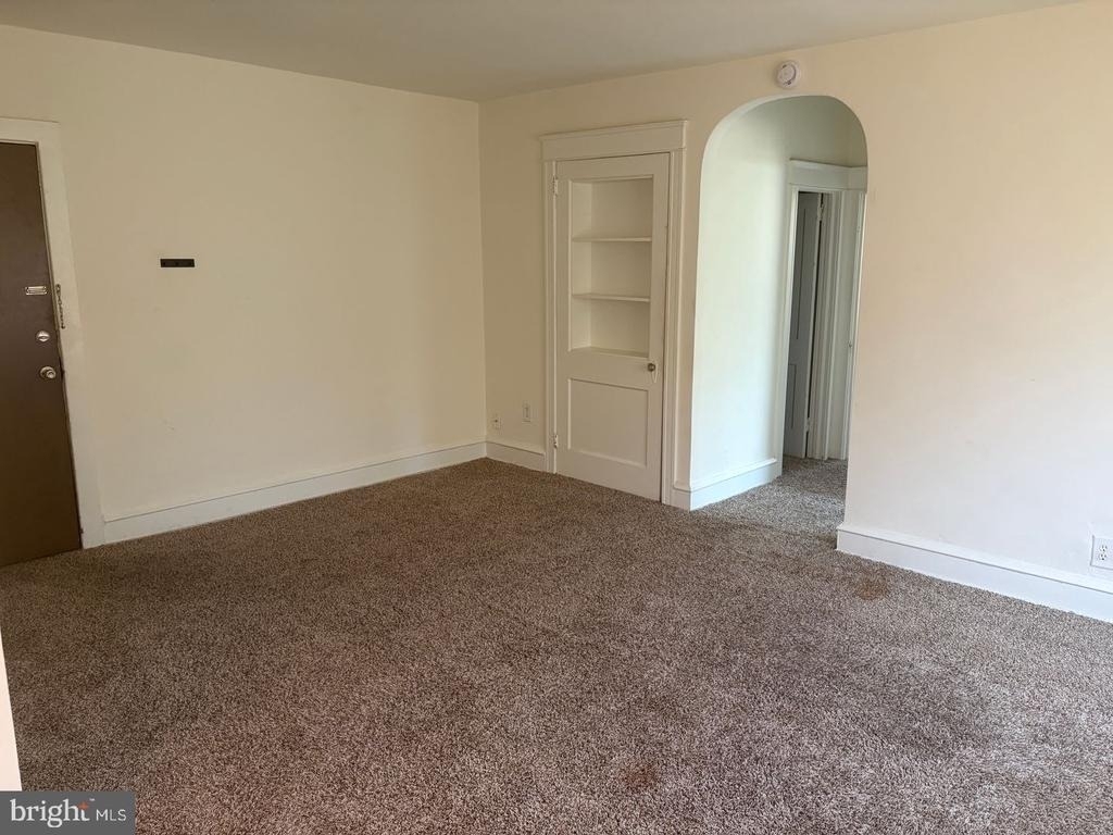 260 N Wycombe Ave - Photo 12