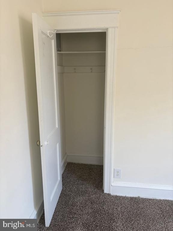 260 N Wycombe Ave - Photo 9