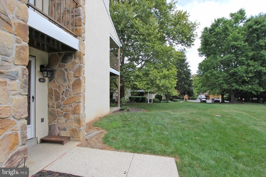 185 Valley Stream Circle - Photo 1