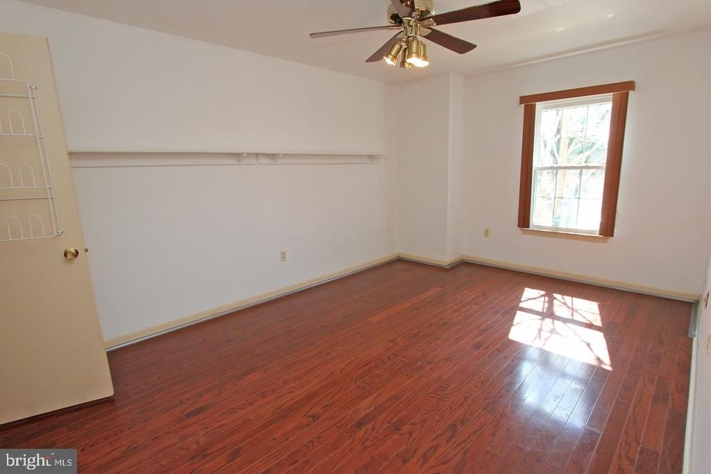 185 Valley Stream Circle - Photo 16