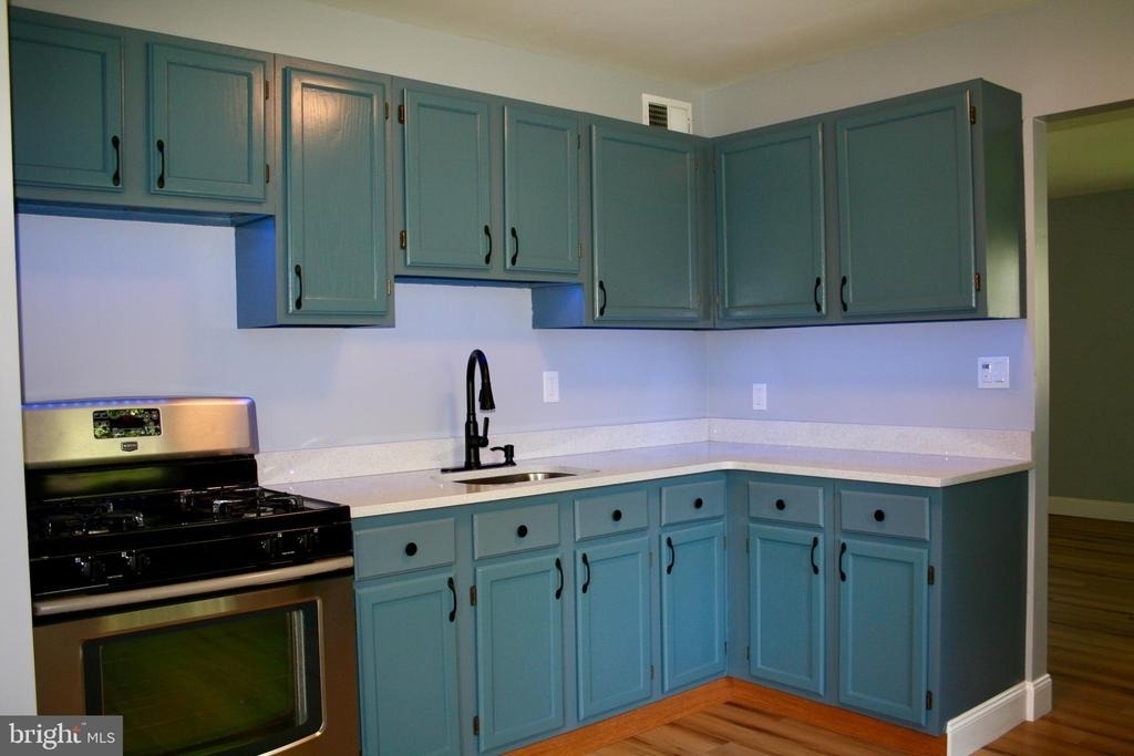 124 Stratford Avenue - Photo 3