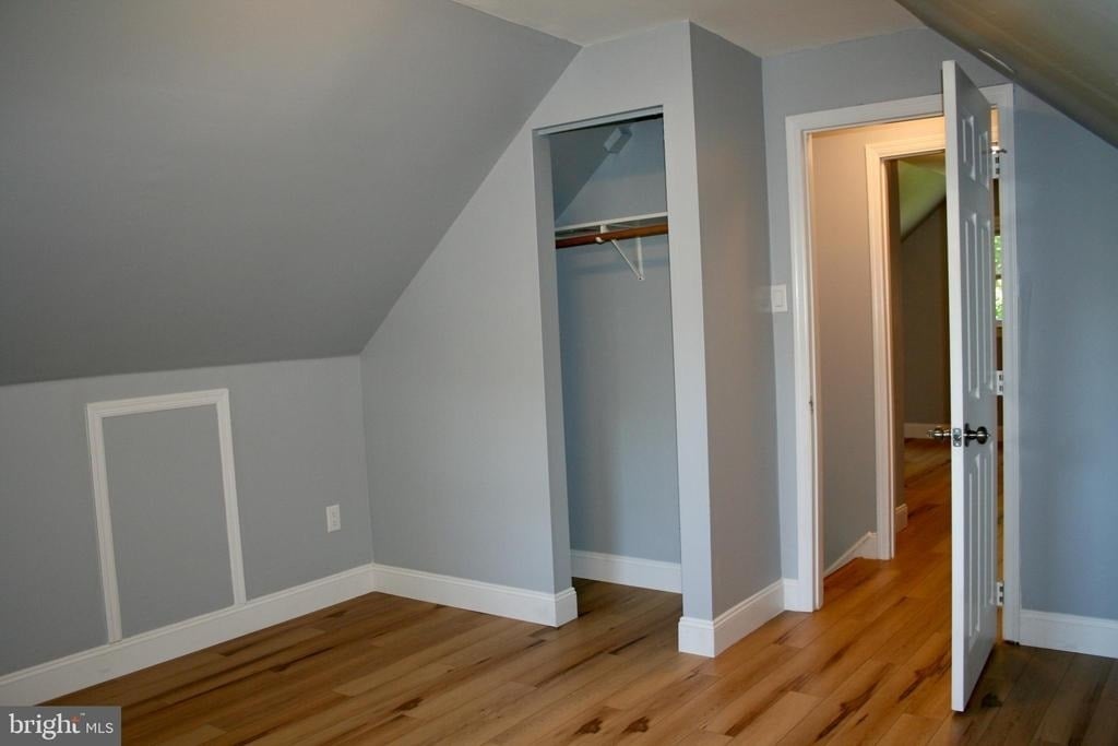 124 Stratford Avenue - Photo 22