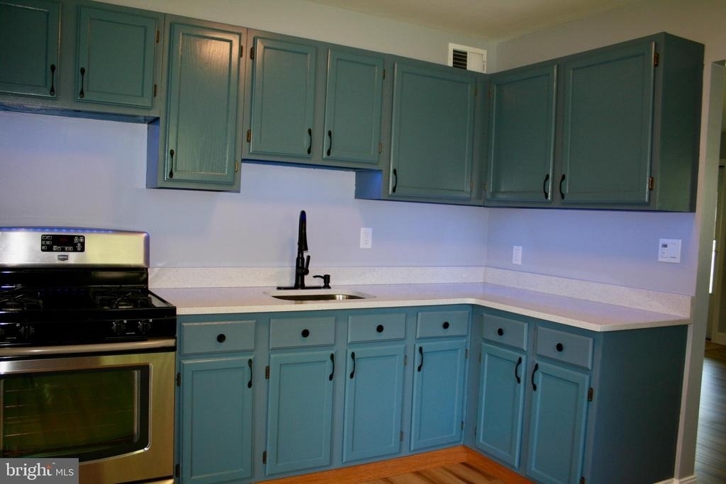 124 Stratford Avenue - Photo 5