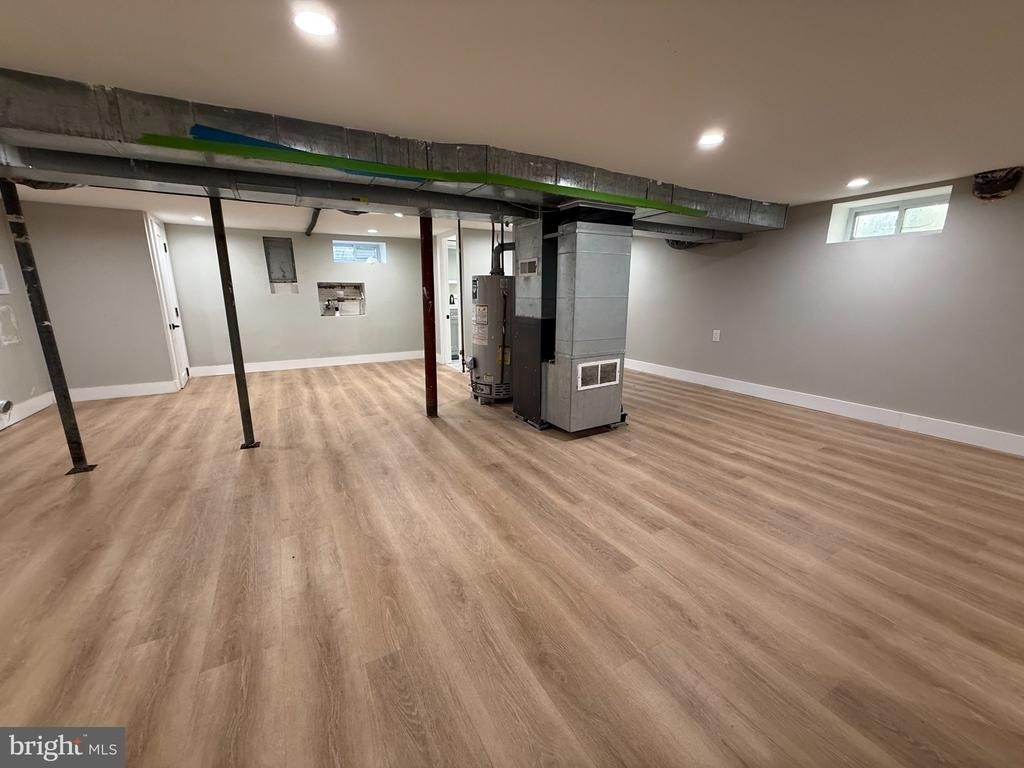 26 Oakland Street - Photo 16