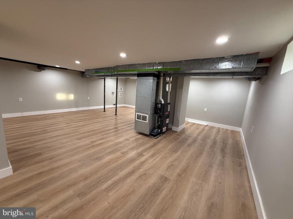 26 Oakland Street - Photo 15