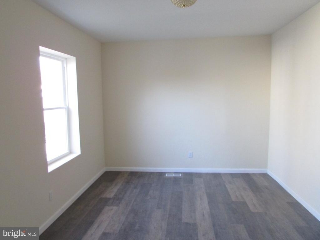 20 Pine Street - Photo 6