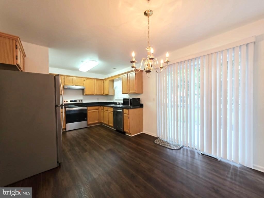 1011 Granite Court - Photo 7