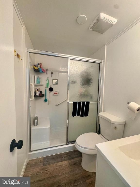 70 Madison Avenue - Photo 2