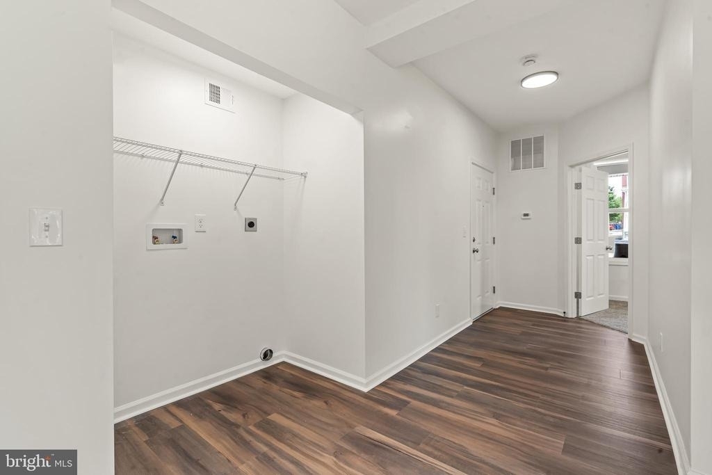 753 Apt A W Washington Street - Photo 12