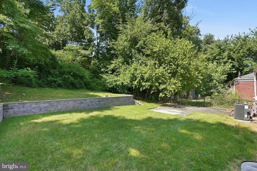1921 Ruatan Street - Photo 17