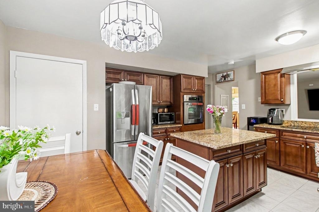 1405 Peachwood Lane - Photo 10