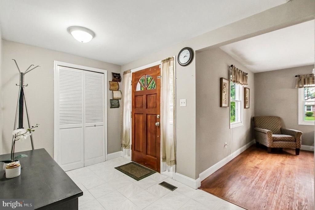 1405 Peachwood Lane - Photo 3