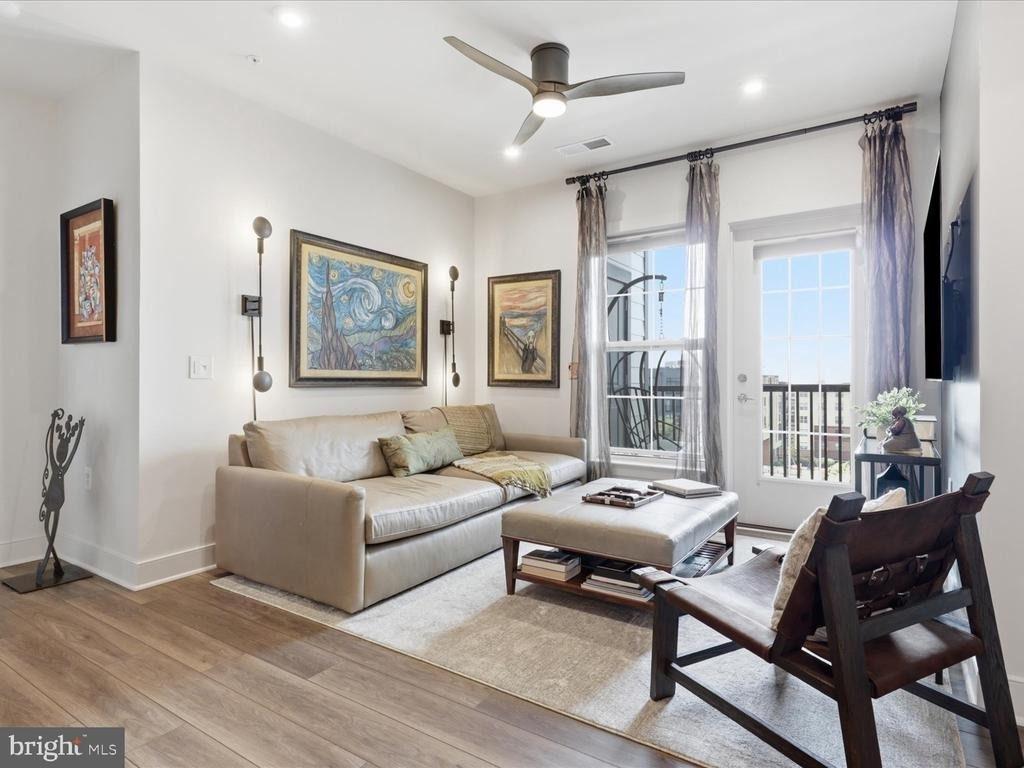100 Saint Ives Place - Photo 6
