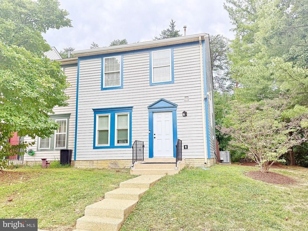 6001 Surrey Square Lane - Photo 36
