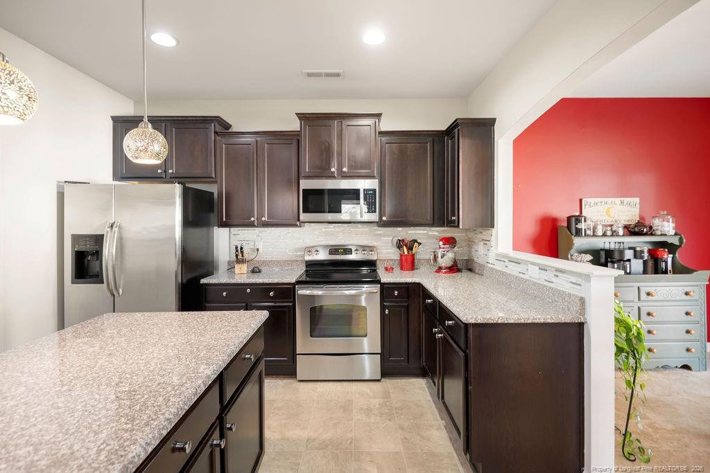 1453 Dulles Road - Photo 20