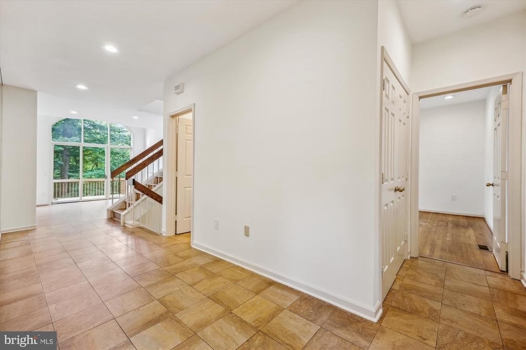 6 Goldleaf Court - Photo 1