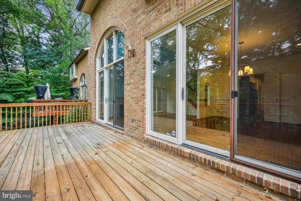6 Goldleaf Court - Photo 5