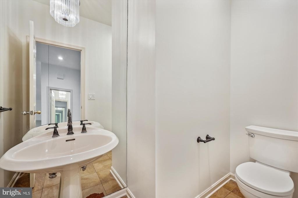 6 Goldleaf Court - Photo 12