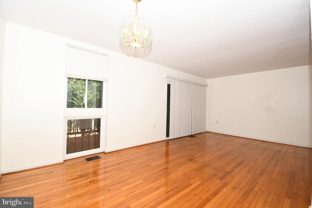8147 Inverness Ridge Road - Photo 14
