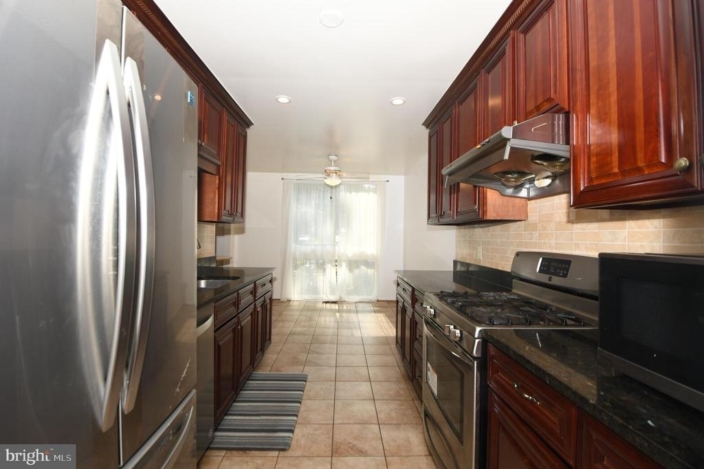 8147 Inverness Ridge Road - Photo 12