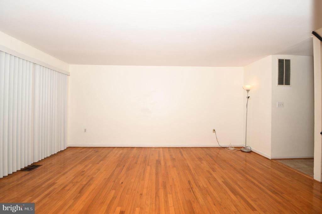 8147 Inverness Ridge Road - Photo 20