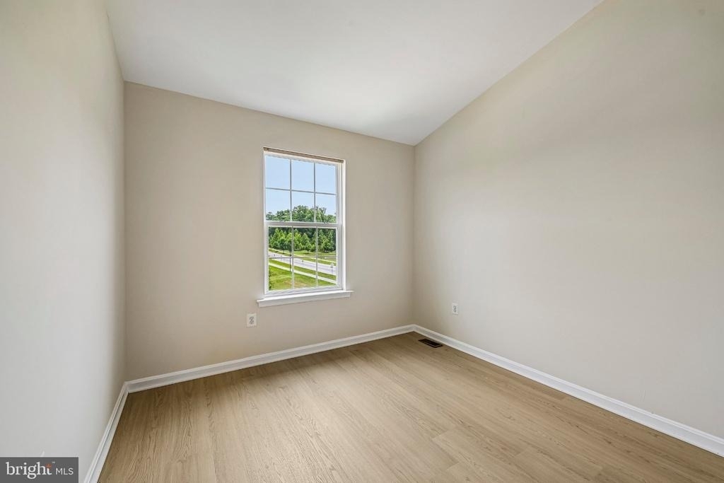 23004 Meadow Mist Road - Photo 33