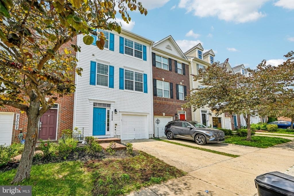 23004 Meadow Mist Road - Photo 2