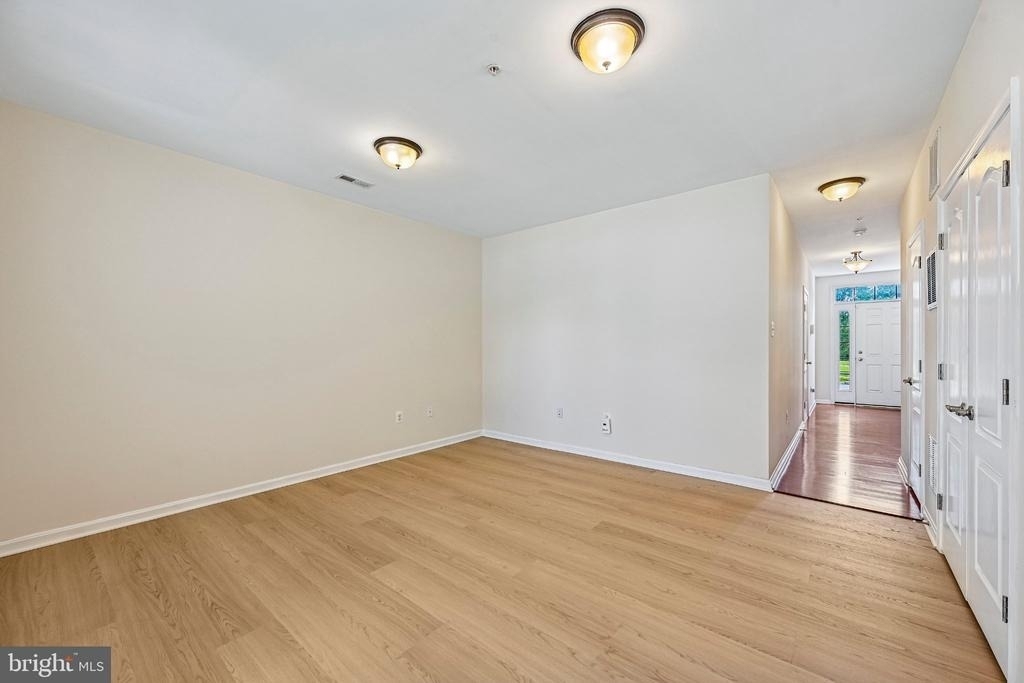 23004 Meadow Mist Road - Photo 7