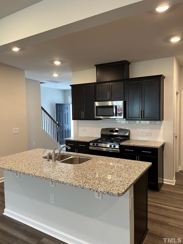 192 Tumbling Rock Way - Photo 11