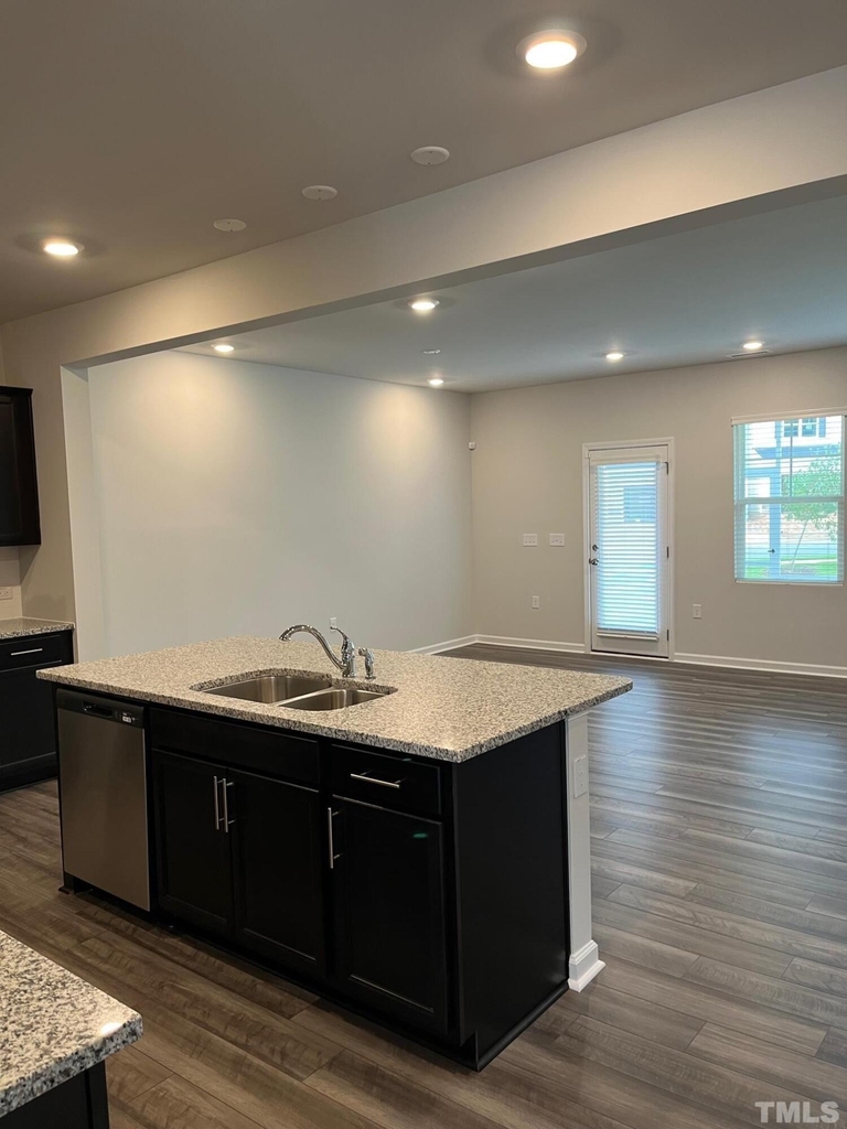 192 Tumbling Rock Way - Photo 5