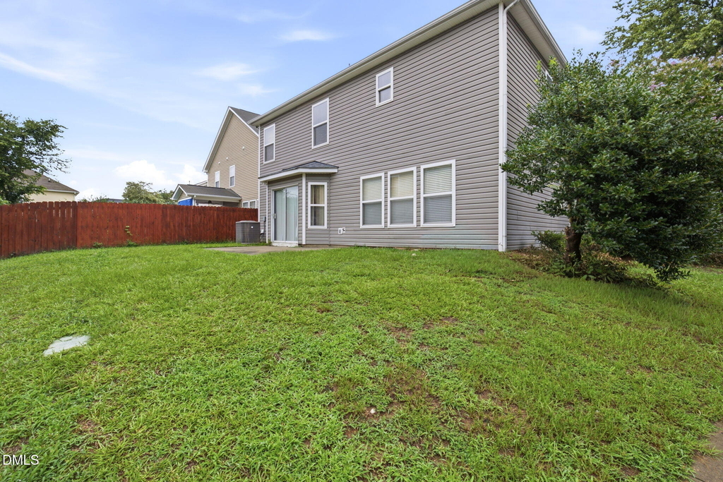 2944 Glade Aster Court - Photo 35