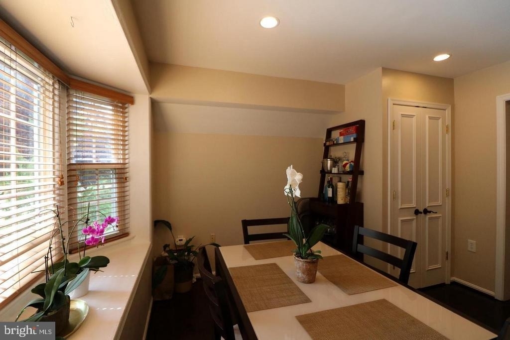 748 Azalea Drive - Photo 10