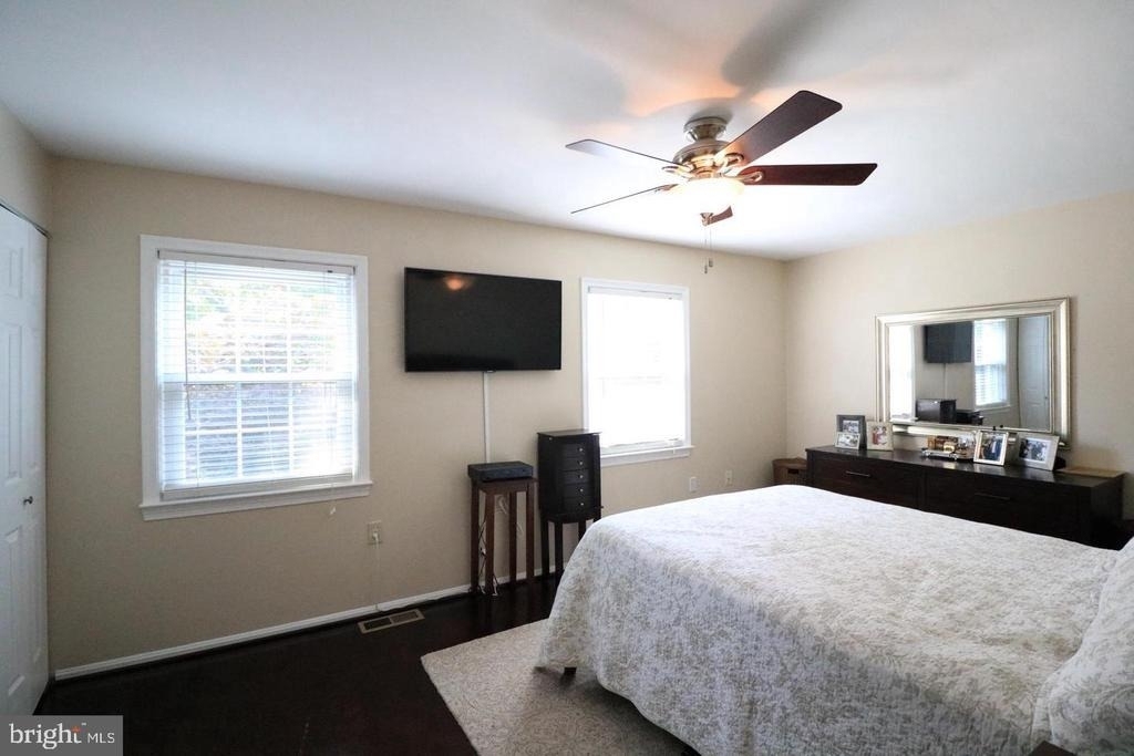 748 Azalea Drive - Photo 8