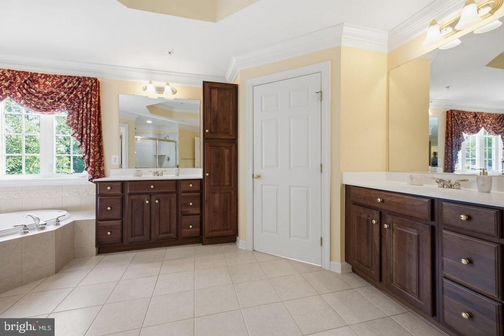 14140 Seneca Road - Photo 80