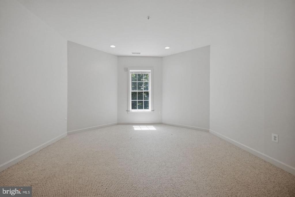 14140 Seneca Road - Photo 118