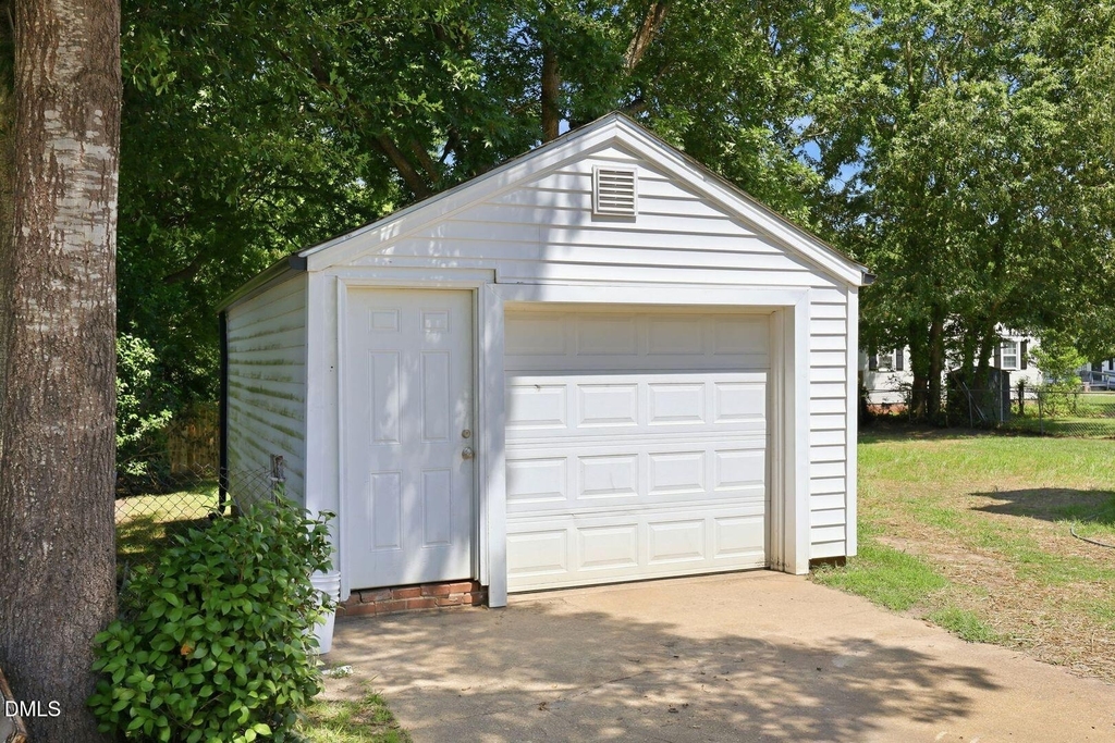 301 N 9th - Photo 36