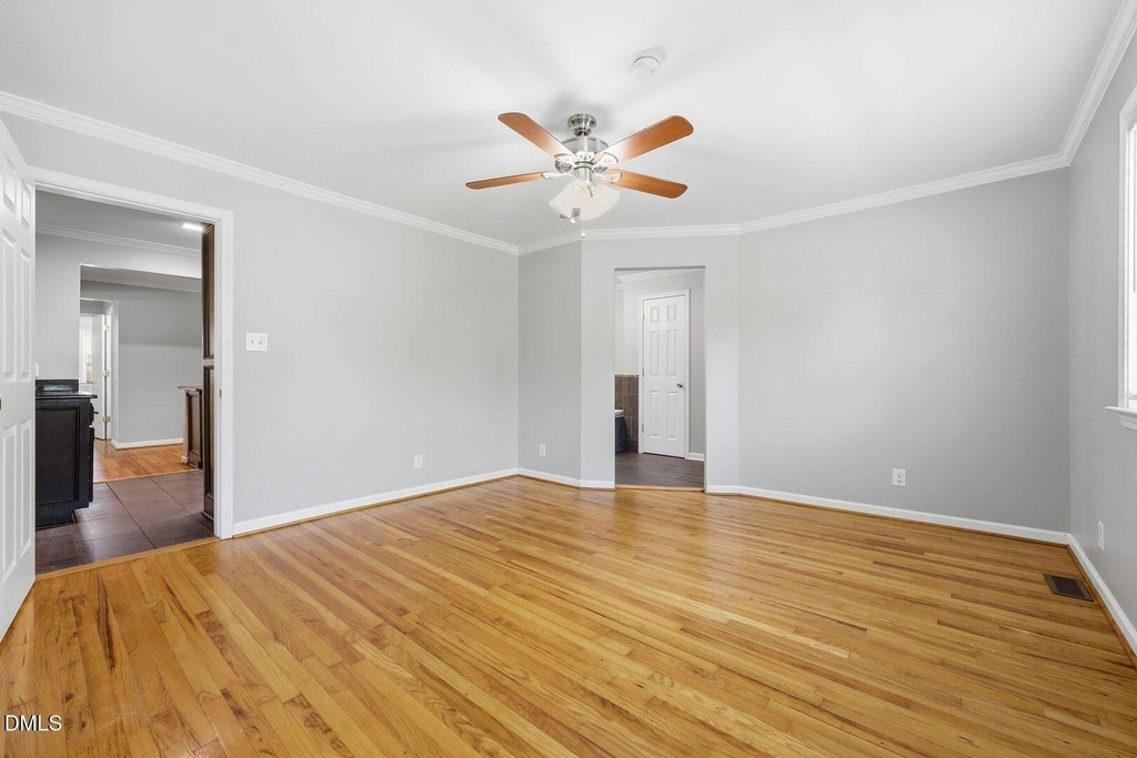301 N 9th - Photo 17