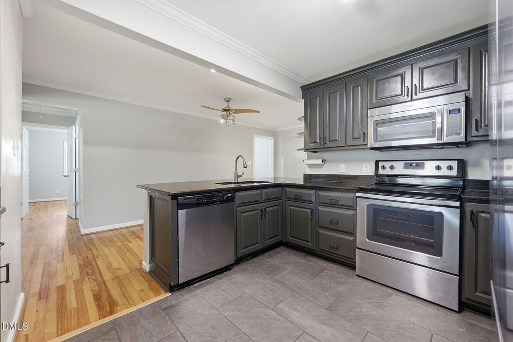 301 N 9th - Photo 9