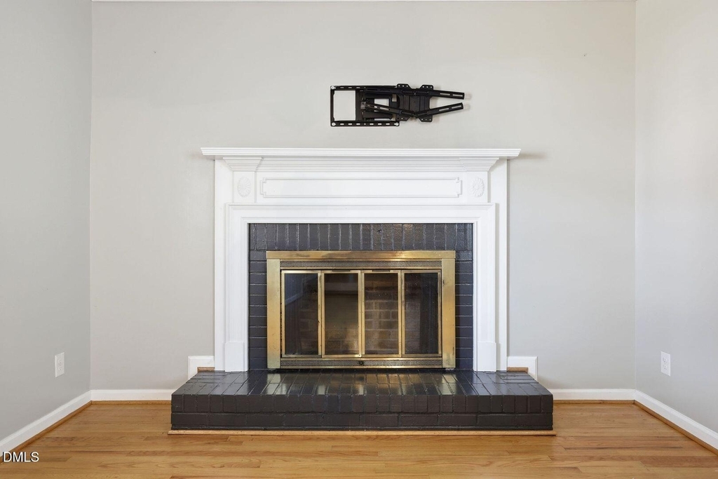 301 N 9th - Photo 6