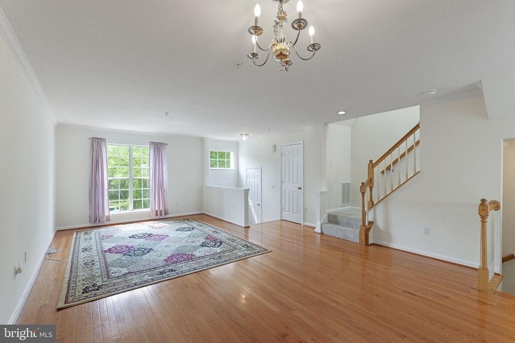 2209 Bear Valley Terrace - Photo 2
