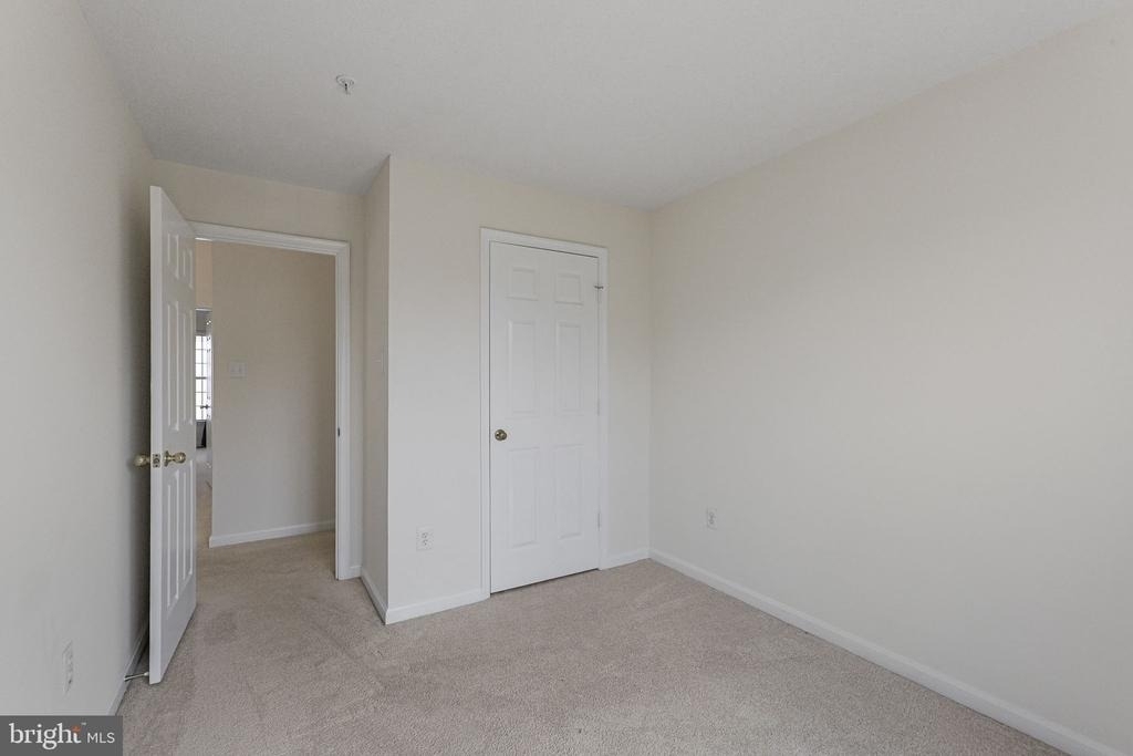 2209 Bear Valley Terrace - Photo 16