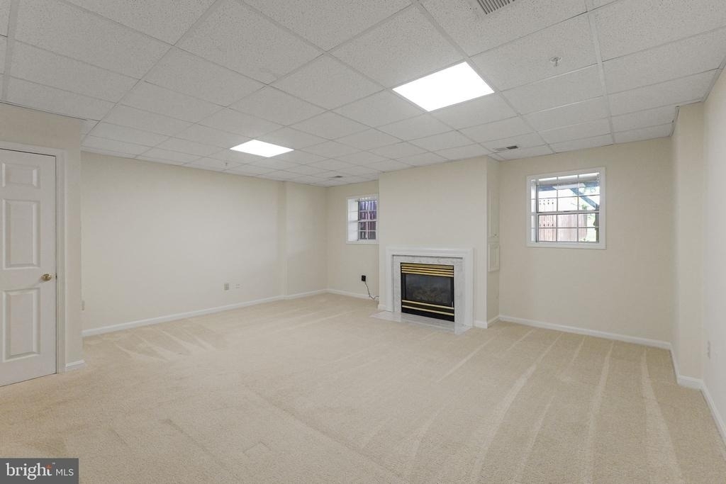 2209 Bear Valley Terrace - Photo 23