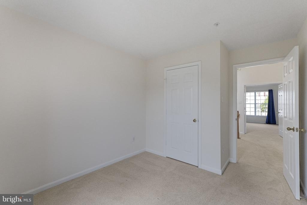 2209 Bear Valley Terrace - Photo 19