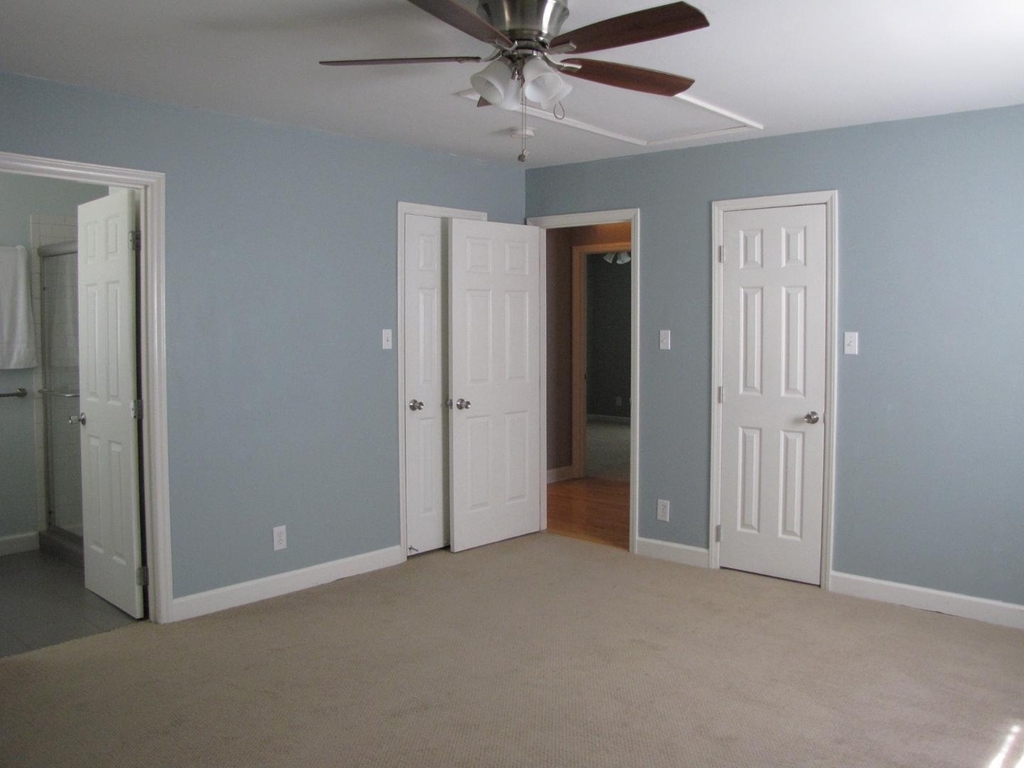 513 Chivalry Drive - Photo 7