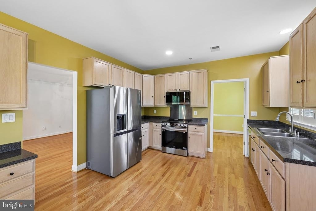 5910 Great Star Drive - Photo 8