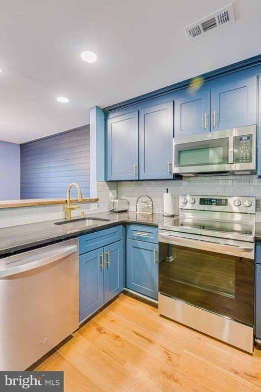 9180 Emersons Reach - Photo 5