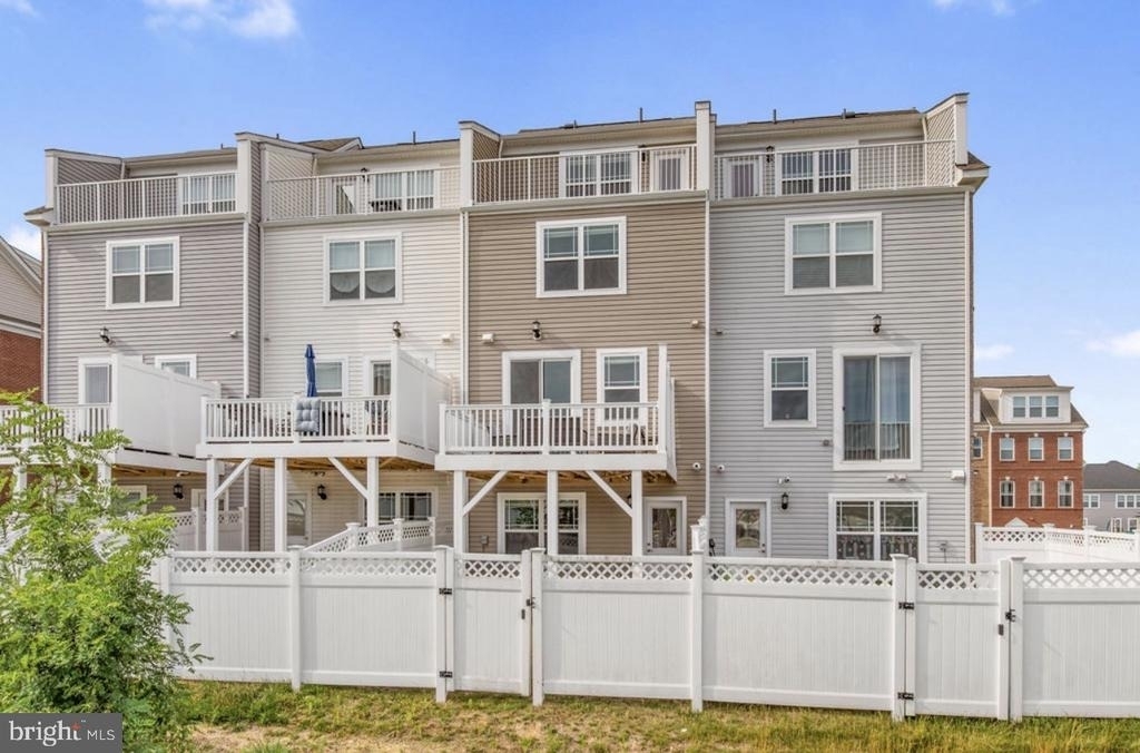 11687 Emily Dickinson Pl - Photo 34
