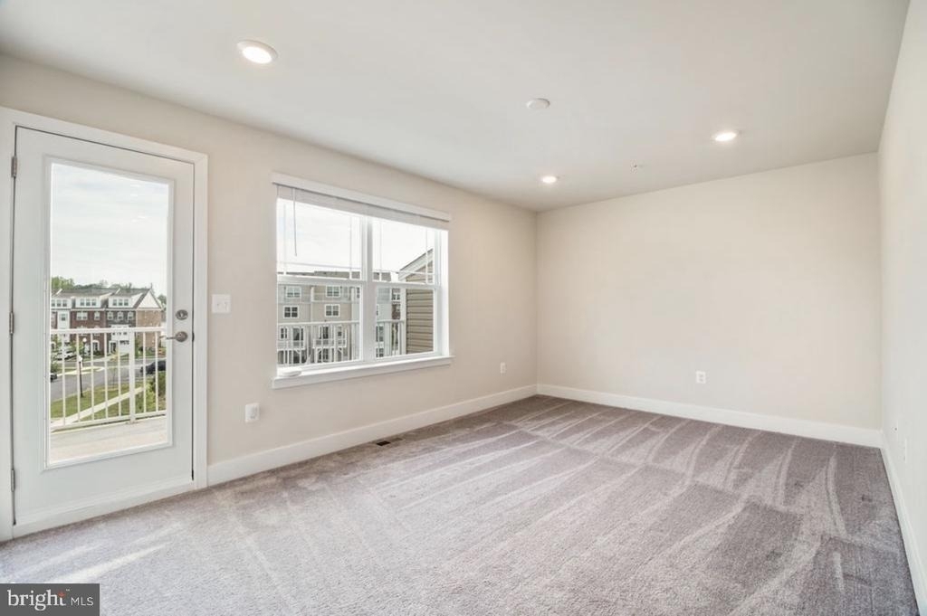 11687 Emily Dickinson Pl - Photo 24