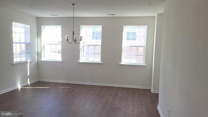 9360 Seney - Photo 3