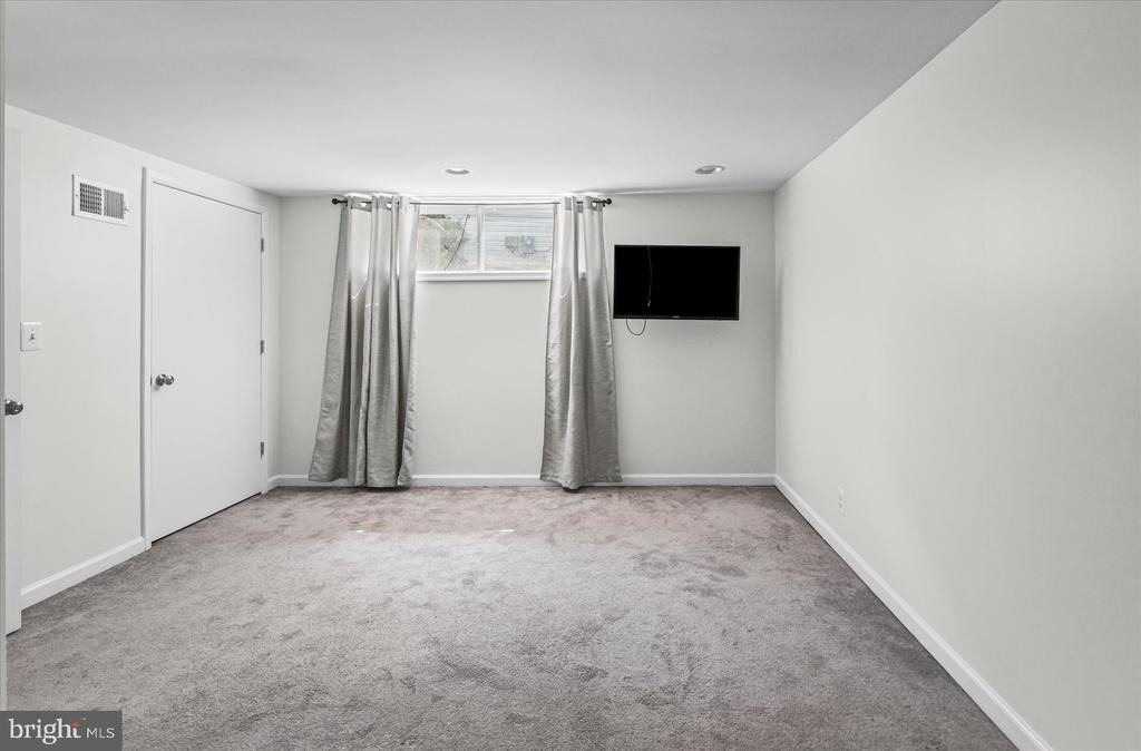 10202 Daventry Drive - Photo 27